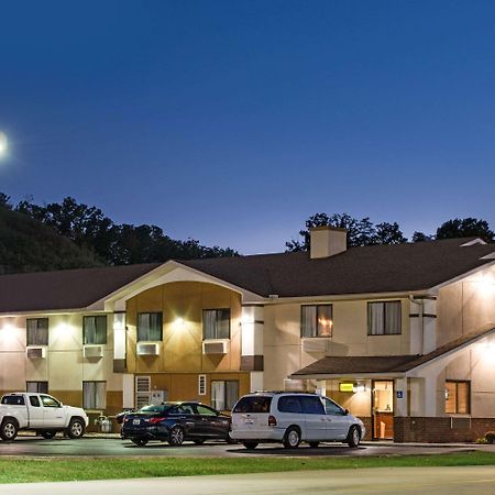 Hotel Super 8 By Wyndham Ripley Zewnętrze zdjęcie